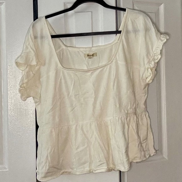 Madewell Flutter Sleeve Peplum Shirt in Cream - Picture 6 of 7